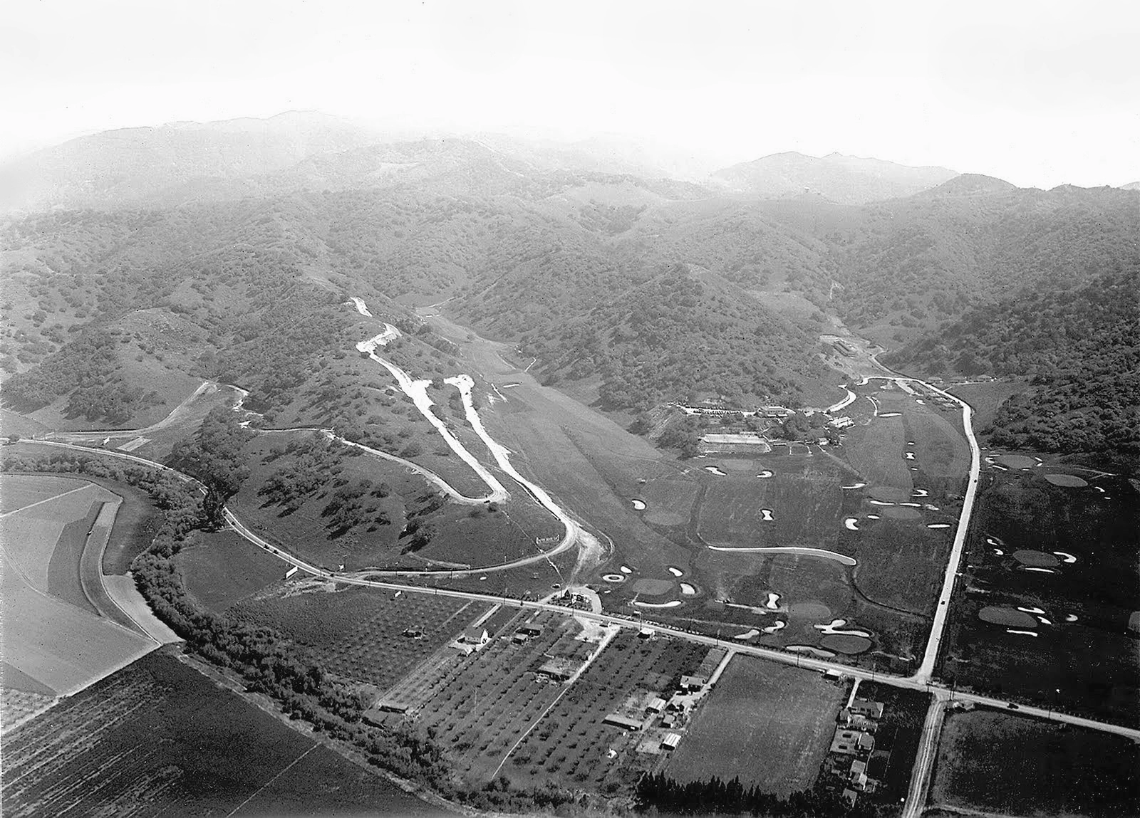 Hollywood Hills Country Club, Studio City