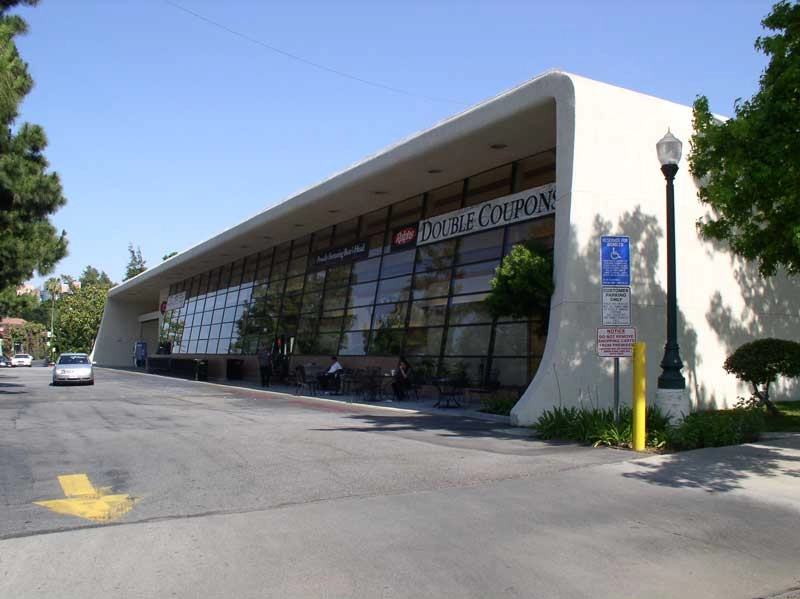 Ralphs market in Studio City