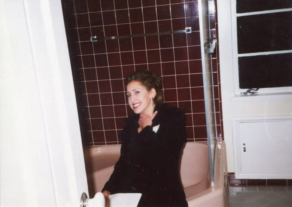 A character from the 2002 re-enactment on Ruth Babcock’s pink bath tub 