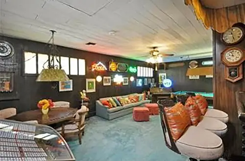 Rumpus room Van Nuys