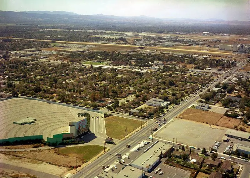 Victory Drive in Van Nuys North Hollywood